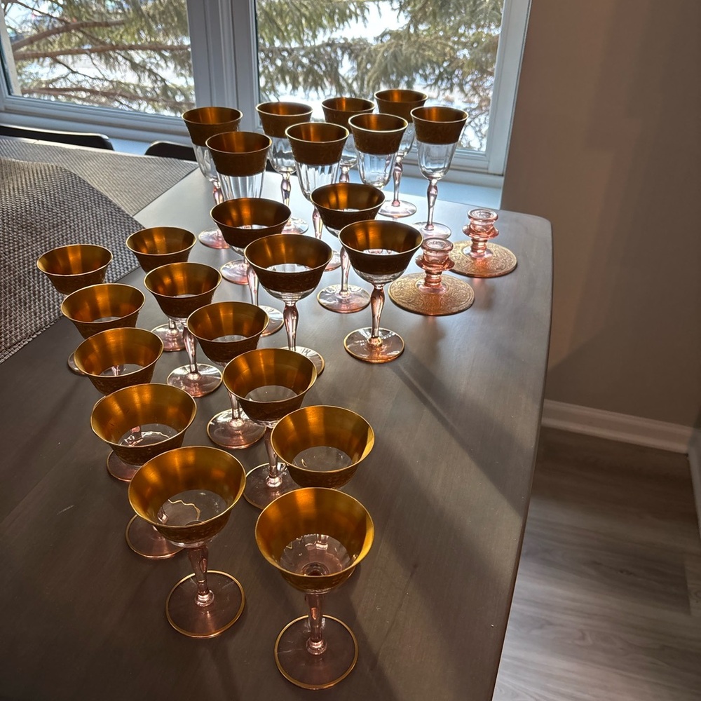 Elegant Gold and Pink Glassware Set